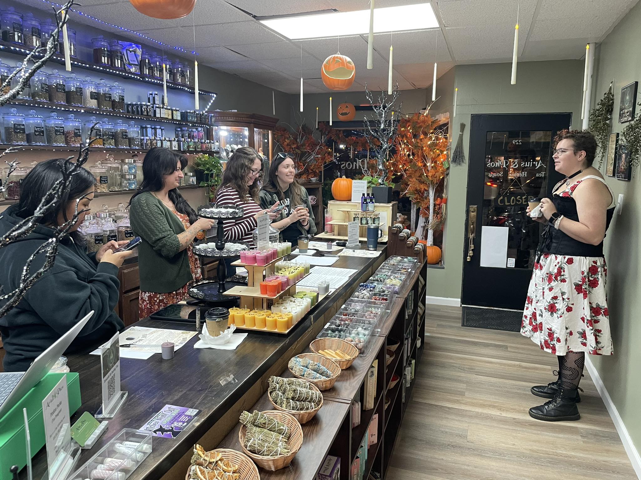 13 Quirky Local Shops for Holiday Gifting